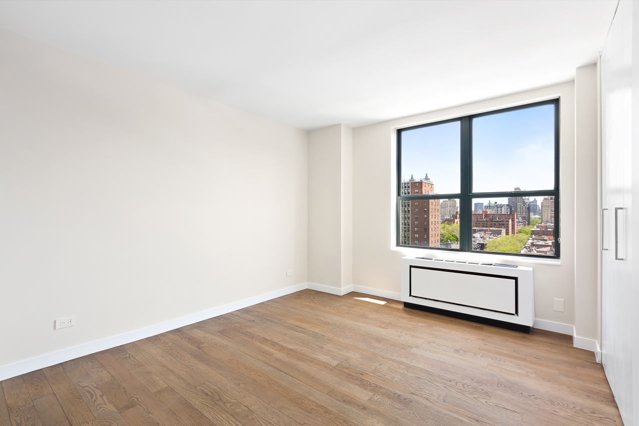 247 West 87th Street, Unit 15B Manhattan, NY 10024 - Photo 7 of 10