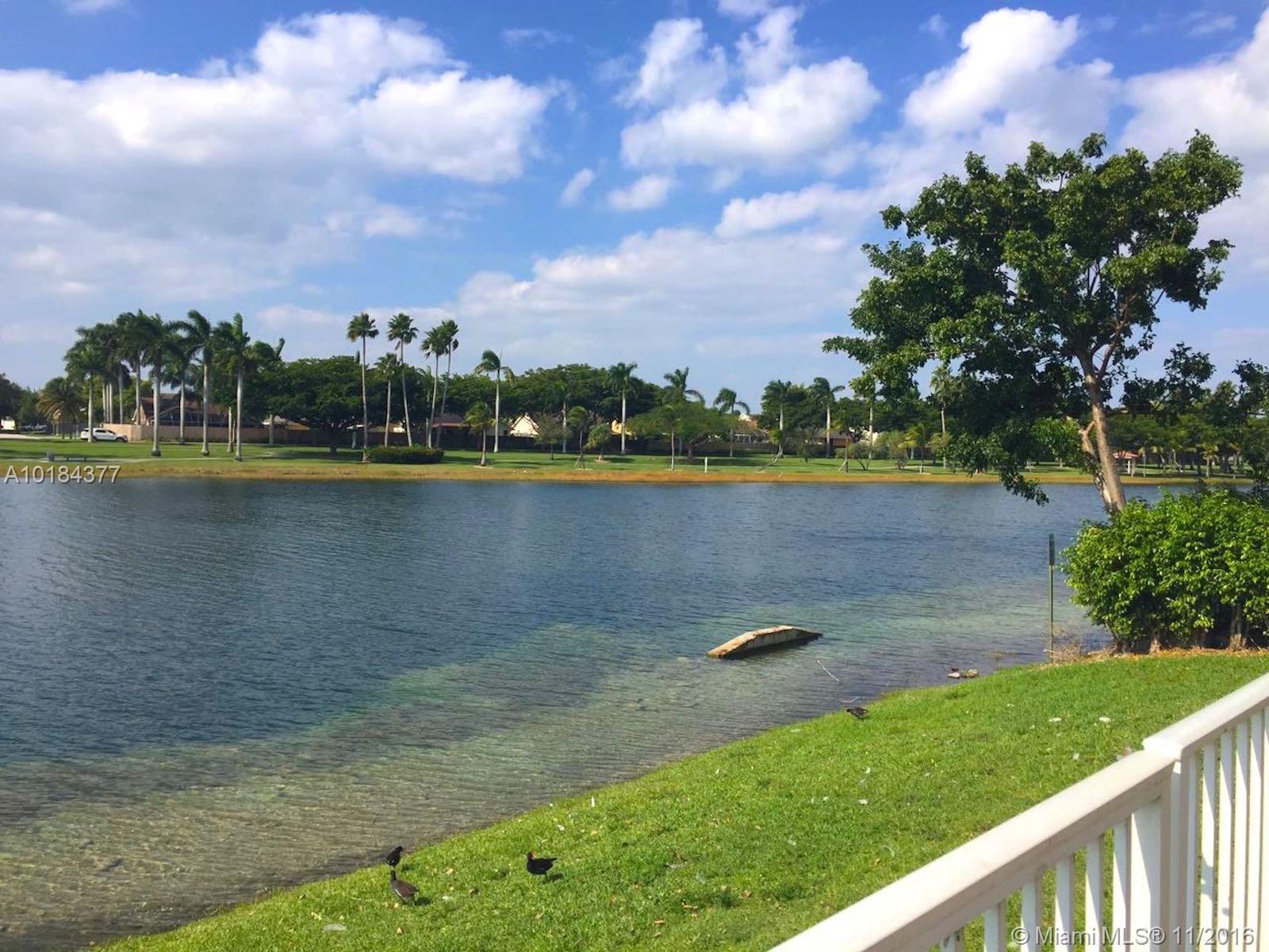 22012 Southwest 95th Place Cutler Bay, FL 33190 - Photo 14 of 16