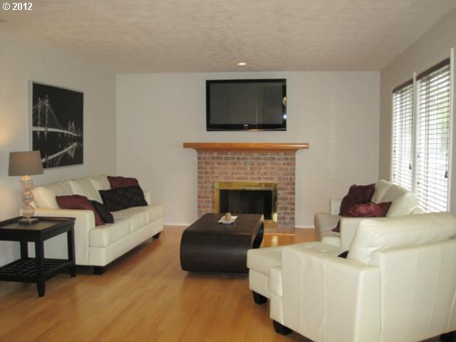 8160 Southwest 147th Terrace Beaverton, OR 97007 - Photo 9 of 16
