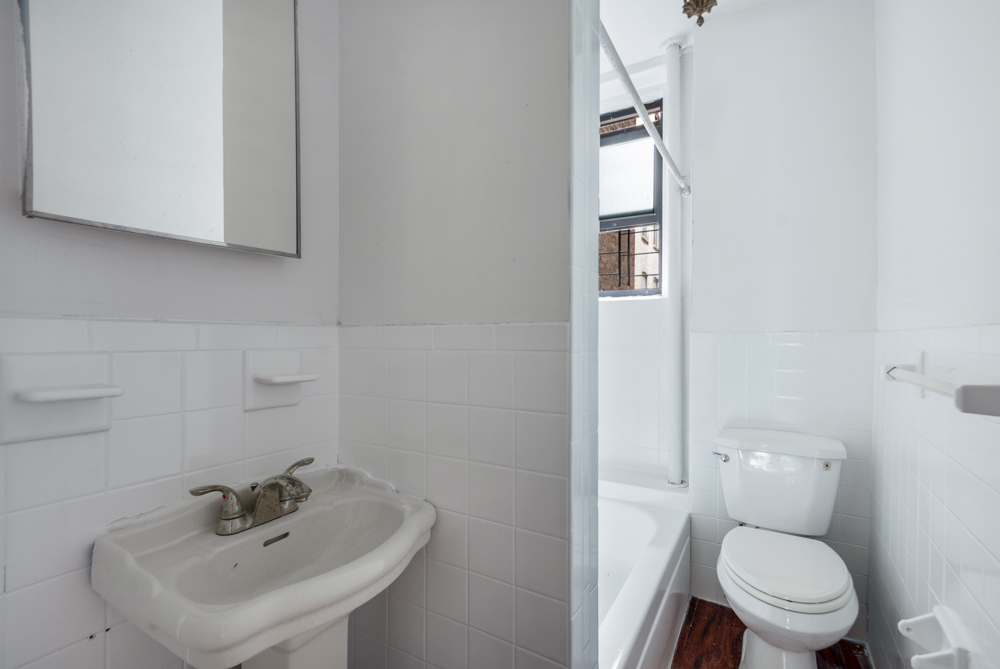 834 Riverside Drive, Unit 1F Manhattan, NY 10032 - Photo 10 of 12