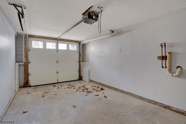 $245,900 | 271 Riverlawn Drive, Wayne, NJ 07470