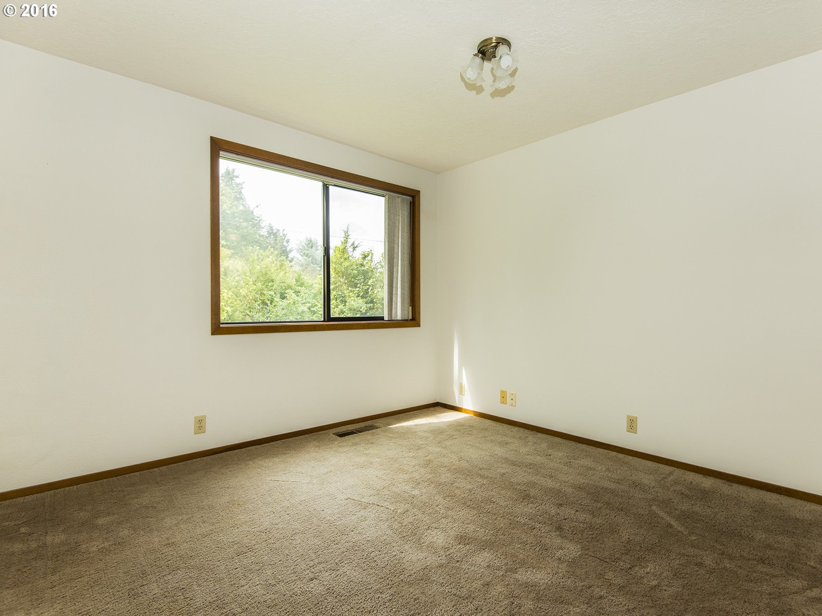 5405 Southwest Shattuck Road Portland, OR 97221 - Photo 2 of 31 Gallery Image 2