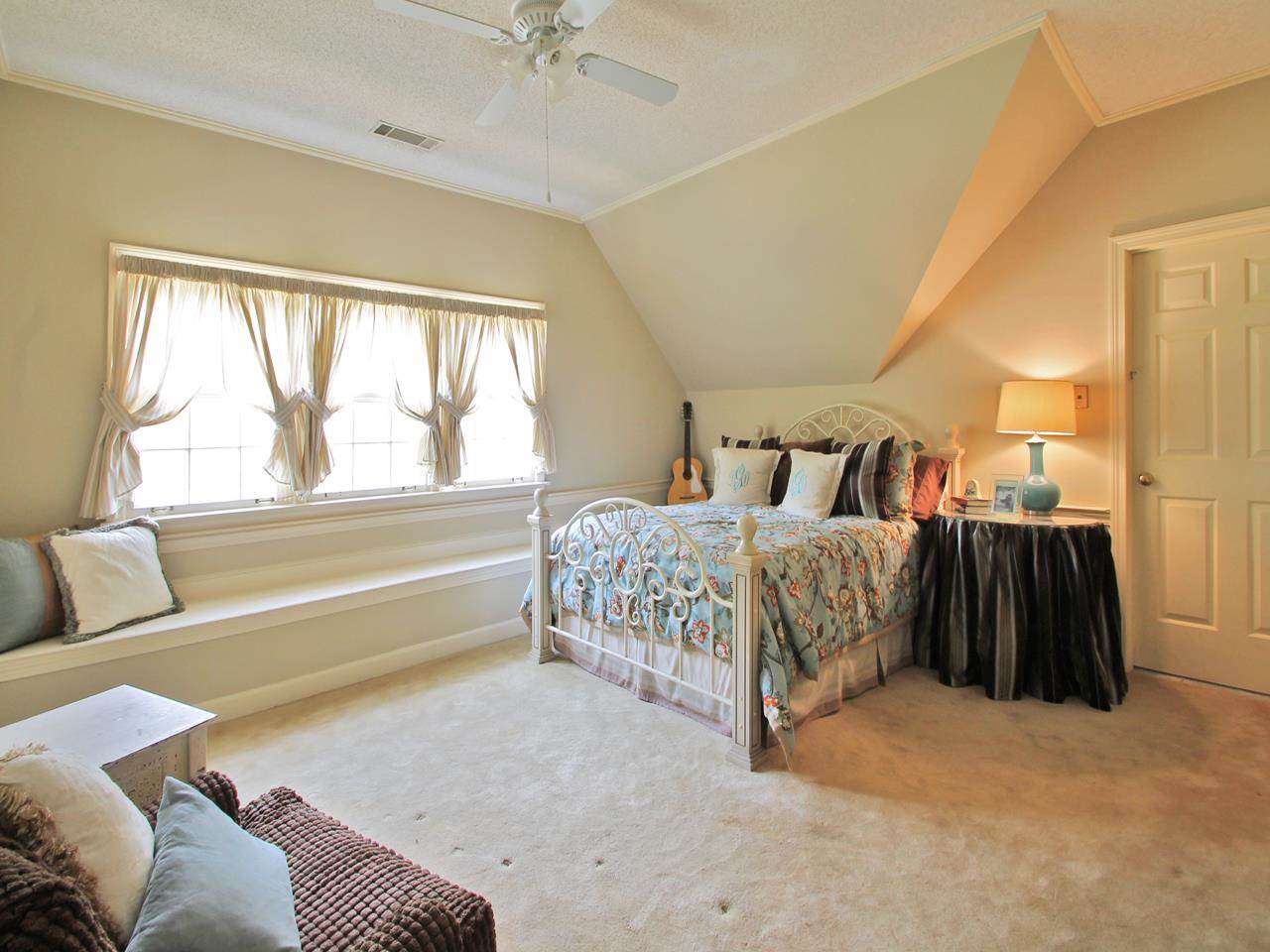 2140 Kirby Road Memphis, TN 38119 - Photo 21 of 25 Gallery Image 21