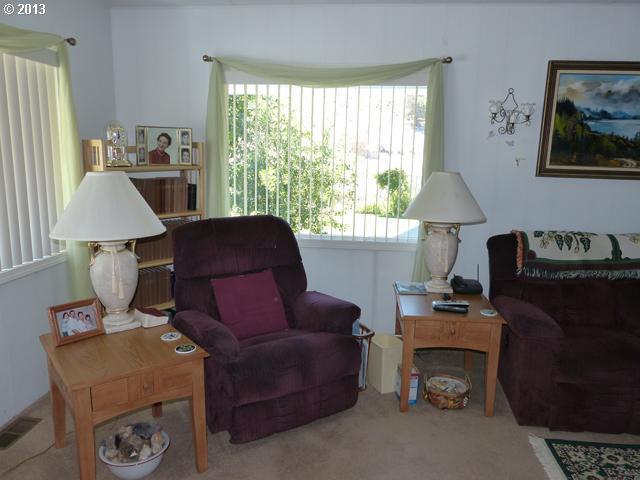 83073 Tygh Valley Road Tygh Valley, OR 97063 - Photo 3 of 16 Gallery Image 3