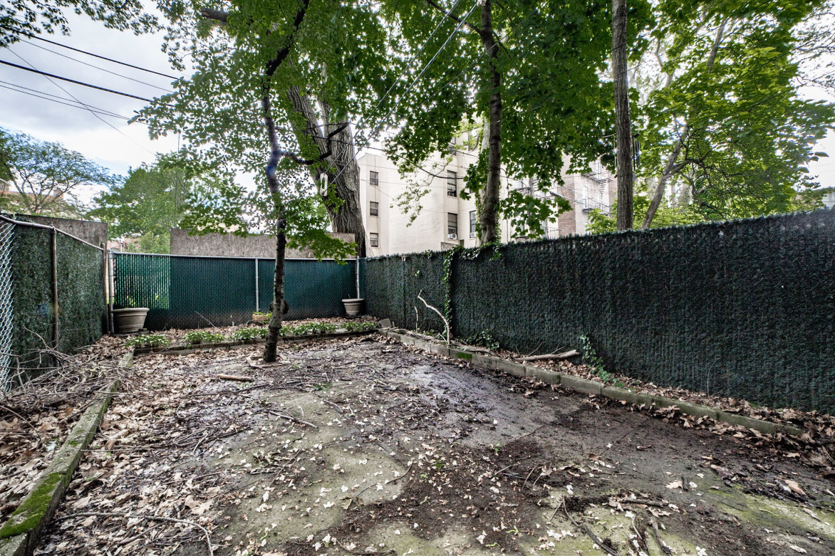 739 Putnam Avenue Brooklyn, NY 11221 - Photo 6 of 7