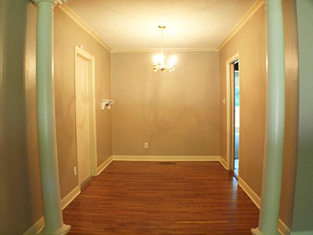 4829 Flamingo Road Memphis, TN 38117 - Photo 9 of 17 DINING ROOM VIEW OPEN FROM LIVING ROOM
