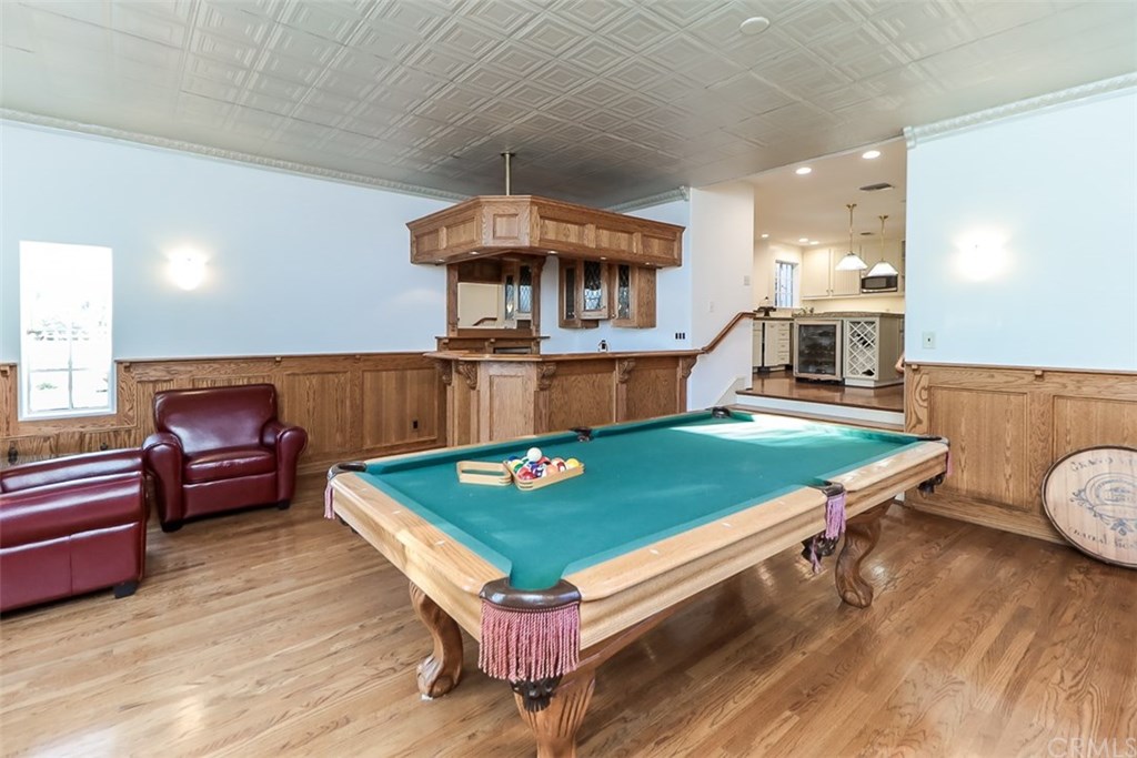 975 Hillcrest Drive Upland, CA 91784 - Photo 23 of 65