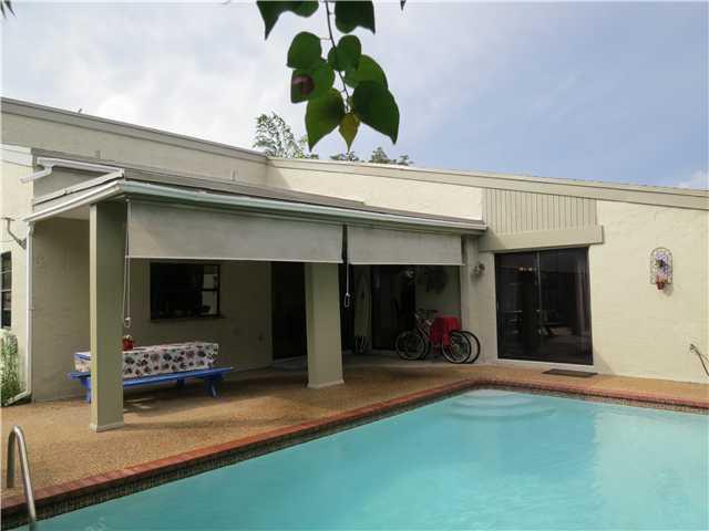 528 Southwest 166th Terrace Weston, FL 33326 - Photo 15 of 17