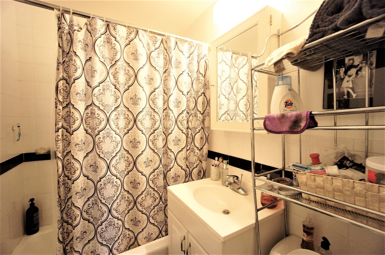 70 West 68th Street, Unit 3R Manhattan, NY 10023 - Photo 6 of 6