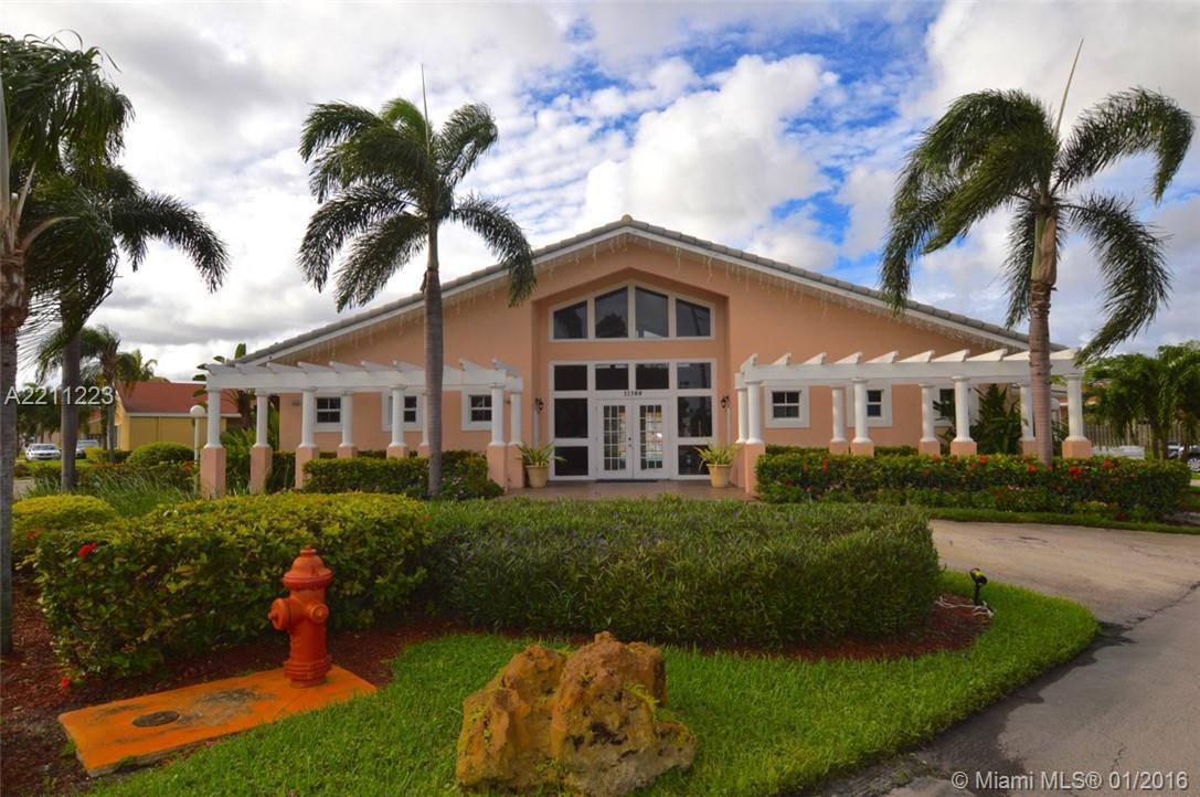 835 Northeast 212th Terrace, Unit 4 North Miami Beach, FL 33179 - Photo 3 of 14