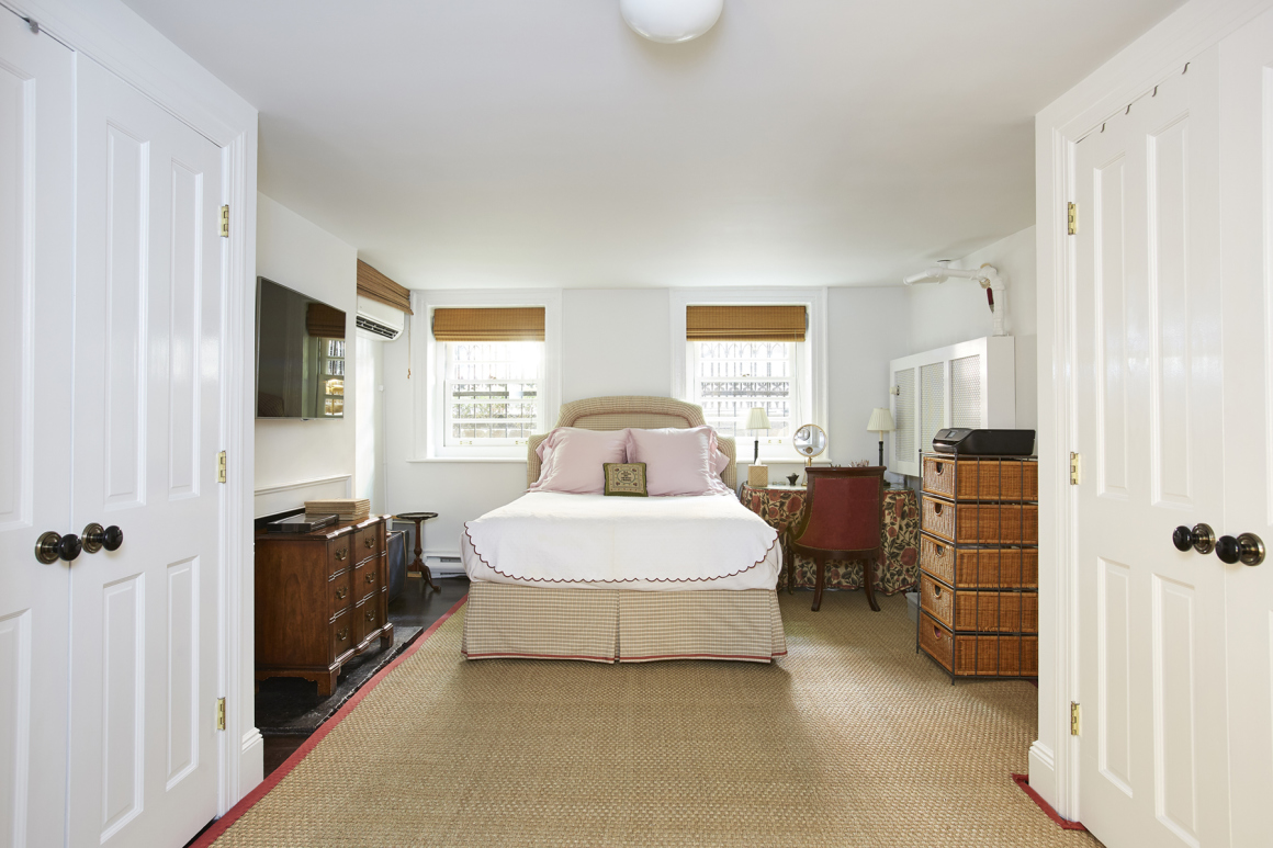 262 West 11th Street, Unit 1 Manhattan, NY 10014 - Photo 3 of 8