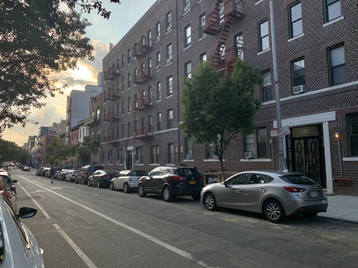 171 Meserole Street, Unit 27 Brooklyn, NY 11206 - Photo 7 of 8