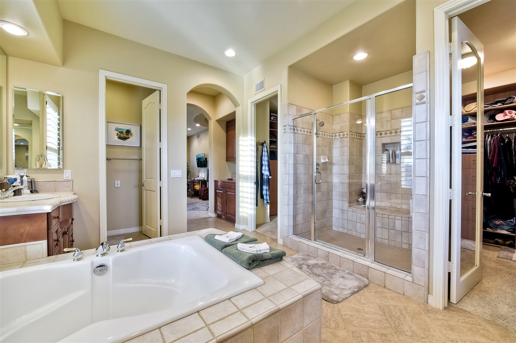 13650 Ash Hollow Crossing Road Poway, CA 92064 - Photo 14 of 25 Gallery Image 14