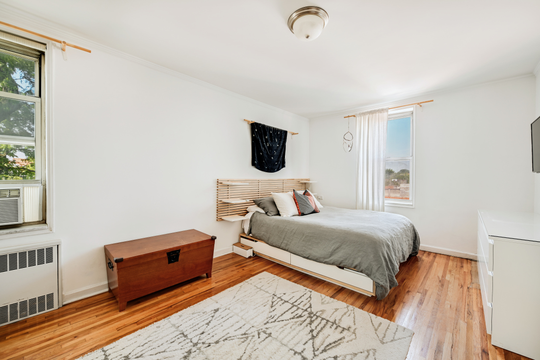 221 McDonald Avenue, Unit 3B Brooklyn, NY 11218 - Photo 9 of 10