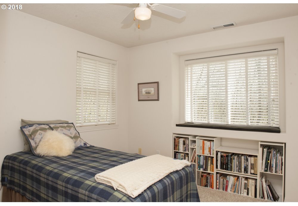 225 Hawks View Road Woodland, WA 98674 - Photo 23 of 32 Gallery Image 23