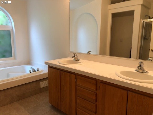 402 Sherwood Loop Florence, OR 97439 - Photo 10 of 32