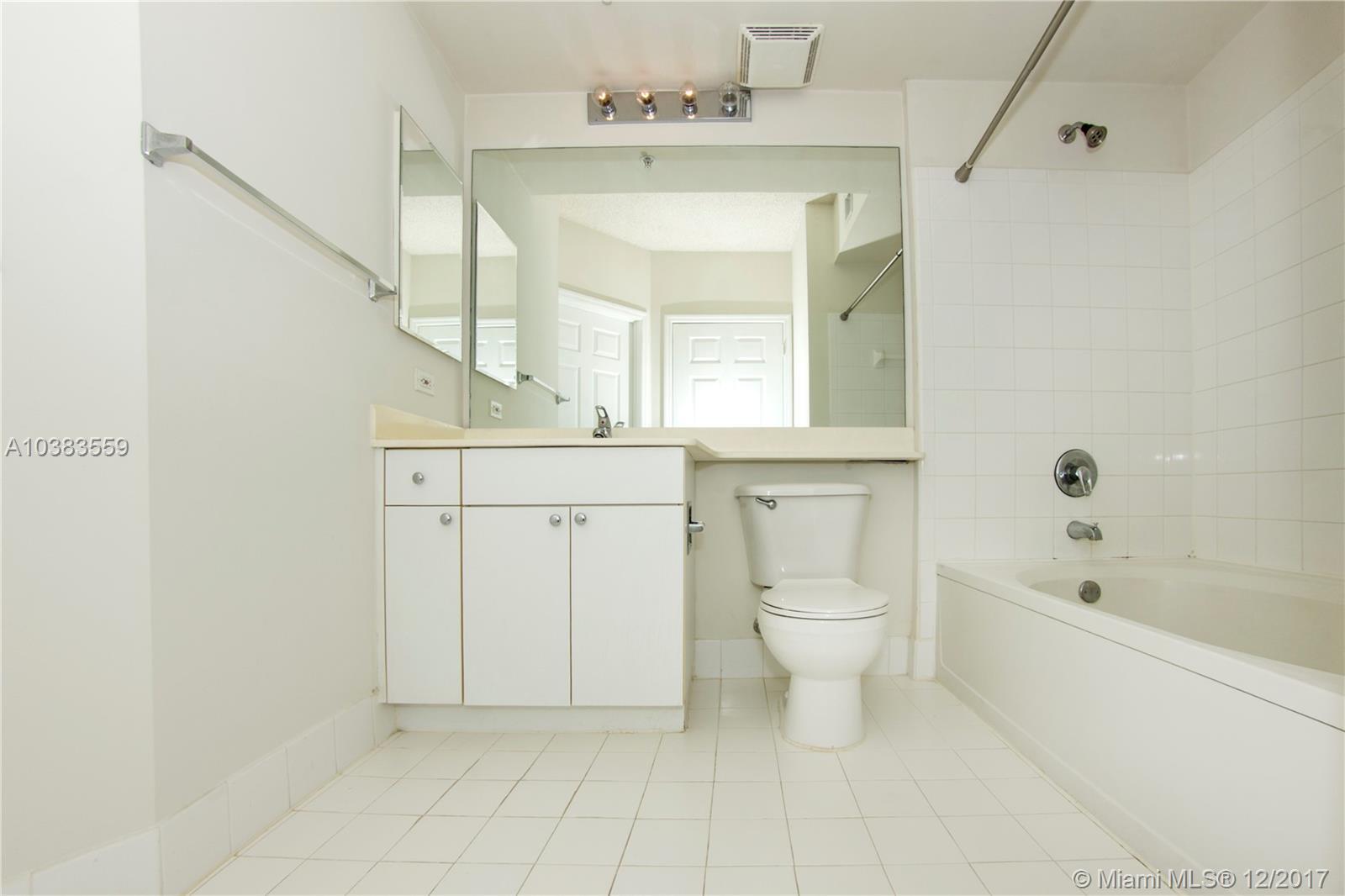 17100 North Bay Road, Unit 1616 Sunny Isles Beach, FL 33160 - Photo 22 of 23