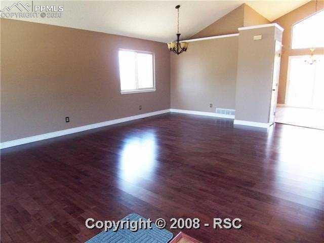 5210 Silo Ridge Colorado Springs, CO 80917 - Photo 3 of 10 Formal dining