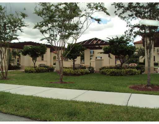 12821 Southwest 135th Street Miami, FL 33186 - Photo 15 of 16