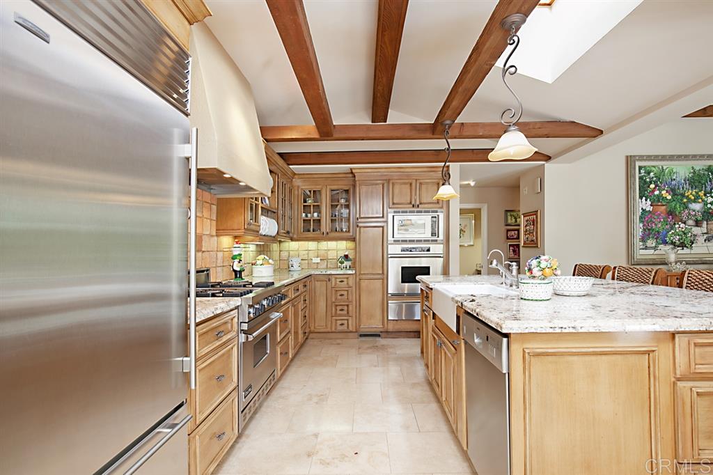 17541 Los Eucaliptos Rancho Santa Fe, CA 92067 - Photo 12 of 25