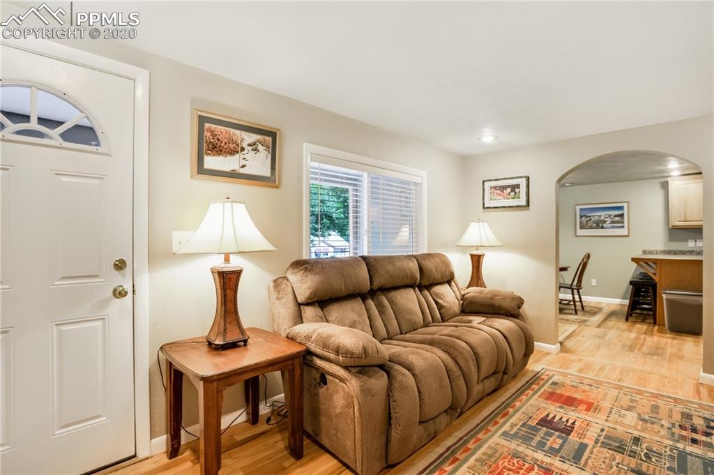 728 Prairie Road Colorado Springs, CO 80909 - Photo 3 of 25