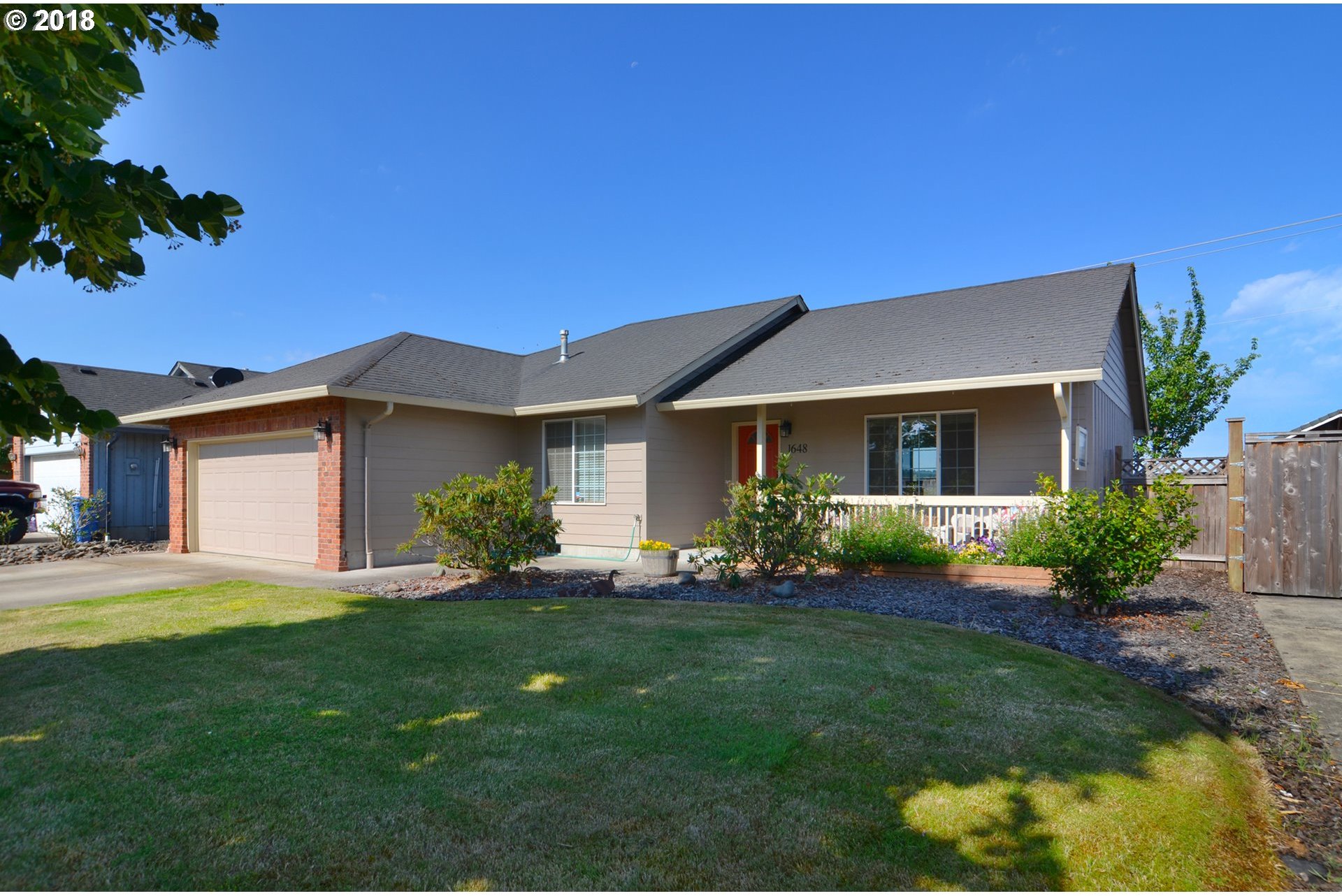 1648 Iron Horse Road Eugene, OR 97402 - Photo 19 of 24 Gallery Image 19