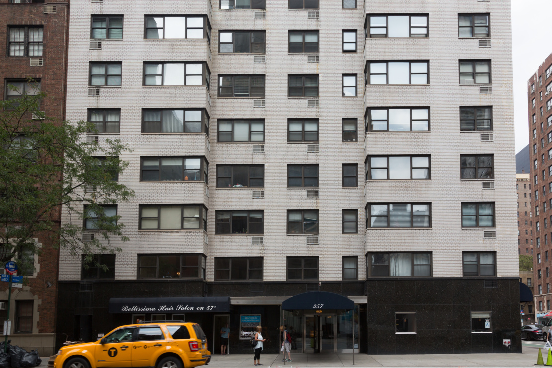 357 E 57th St, Manhattan, NY 10022 - Photo 2 of 3