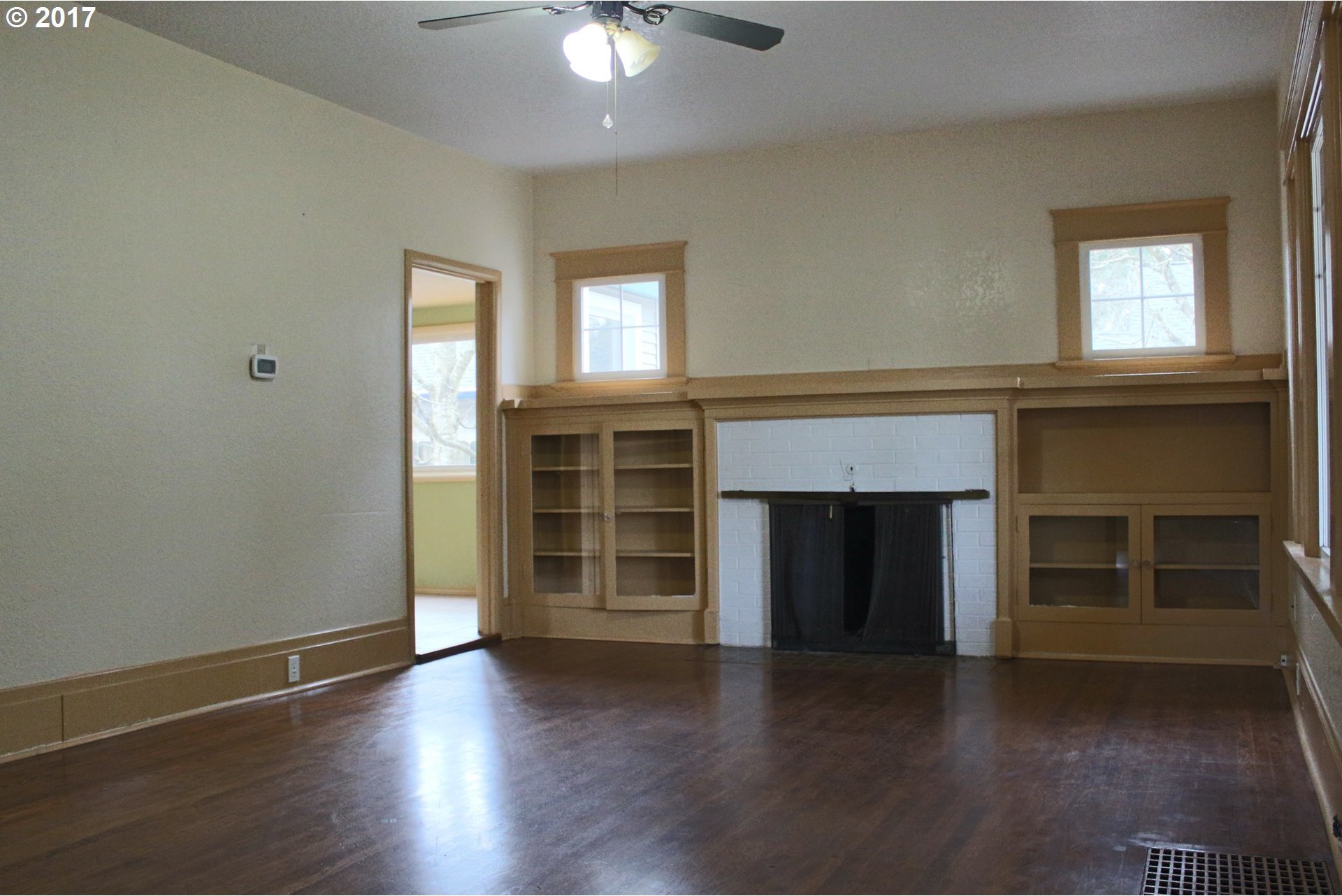 12638 Southeast Foster Road Portland, OR 97236 - Photo 1 of 12