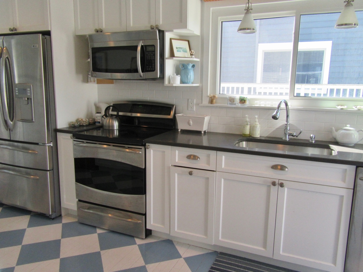 Westhampton Beach Westhampton Beach, NY 11978 - Photo 6 of 15