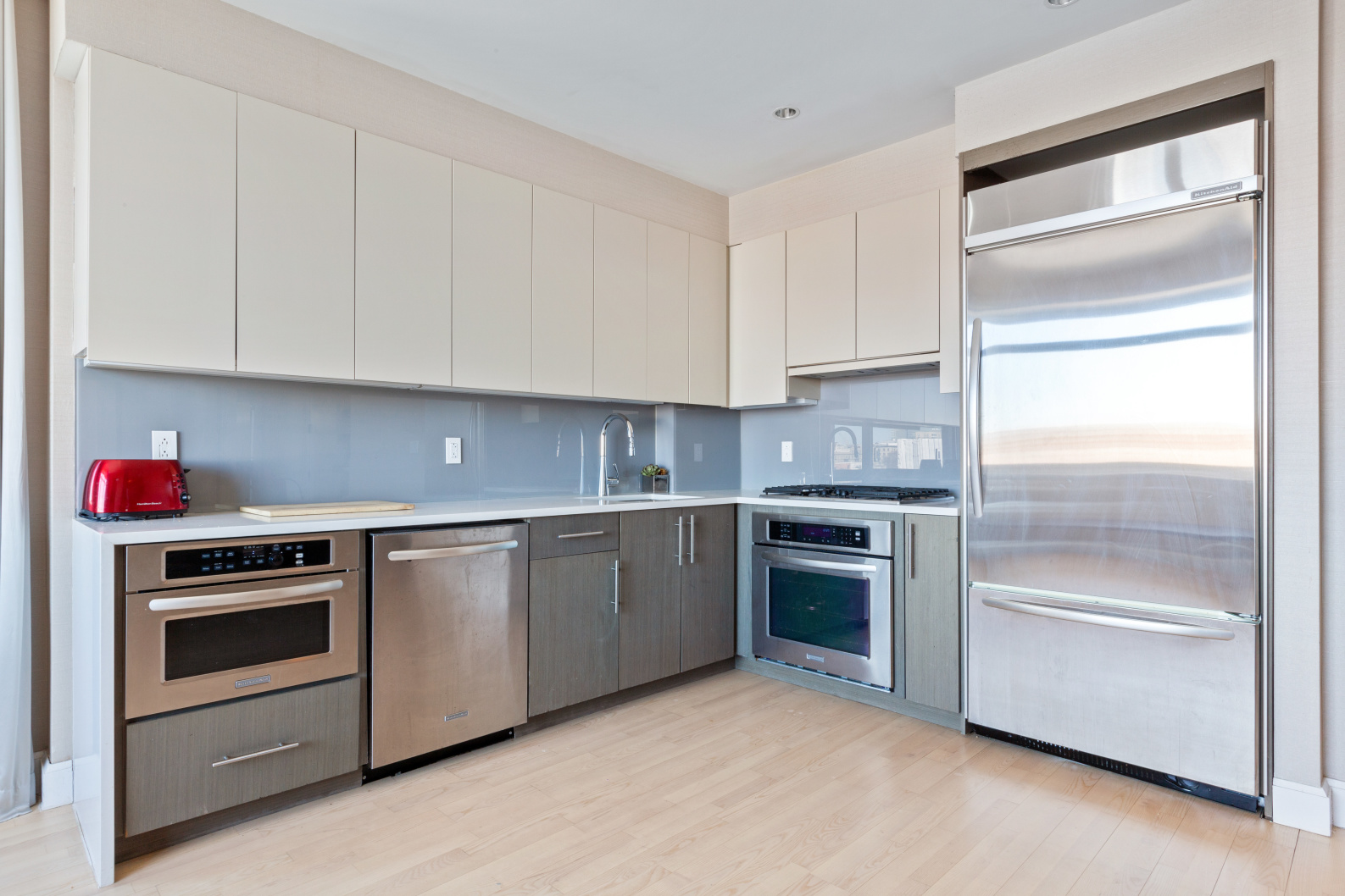 2300 Frederick Douglass Boulevard, Unit 10A Manhattan, NY 10027 - Photo 3 of 8