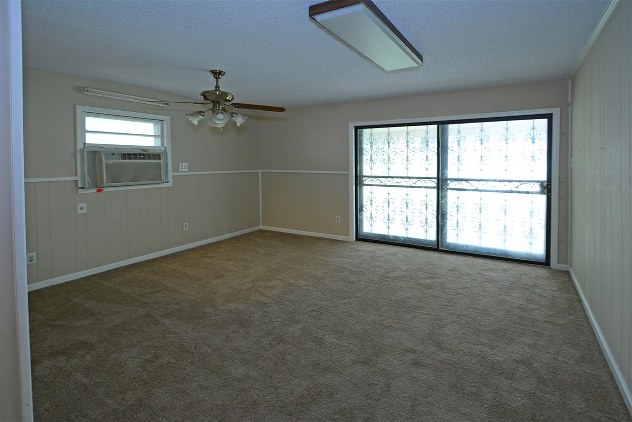 583 North Oak Grove Road Memphis, TN 38120 - Photo 9 of 22 Gallery Image 9