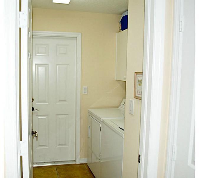 16544 Southwest 68th Terrace Miami, FL 33193 - Photo 19 of 33