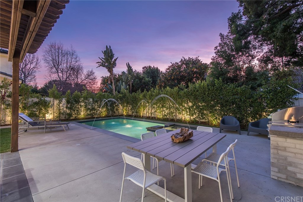 4537 Ben Avenue Studio City, CA 91607 - Photo 46 of 50