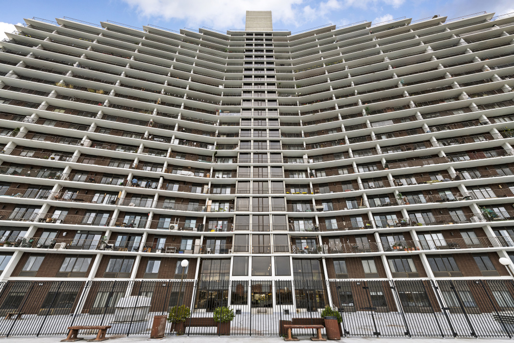 Shore Towers Condominium 25-40 Shore Blvd, Queens, NY 11102 - Photo 3 of 27