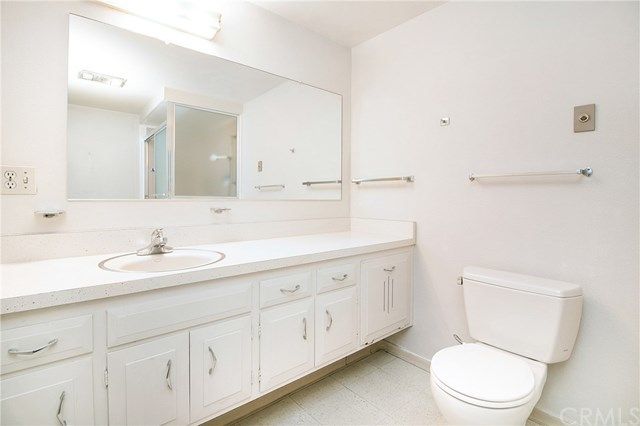 $135,000 | 13040 Oak Hills Drive, Unit 224H, Seal Beach, CA 90740