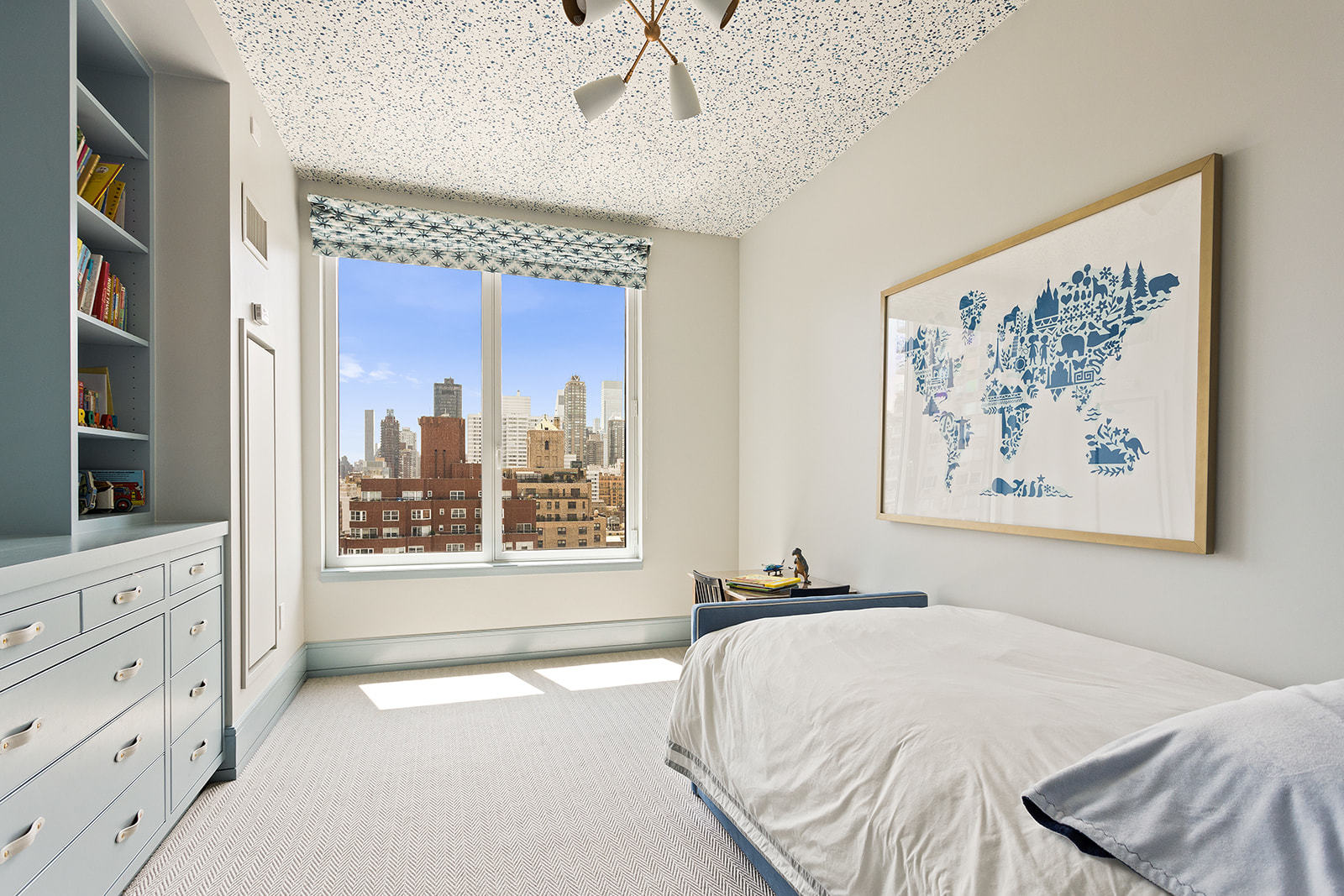 255 East 74th Street, Unit 19A Manhattan, NY 10021 - Photo 11 of 30