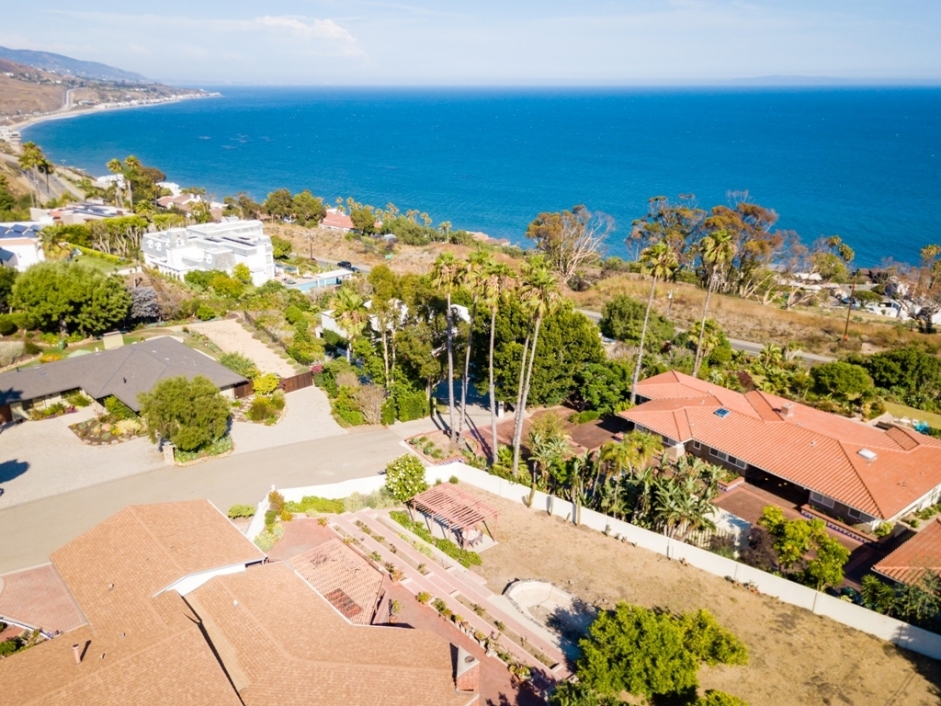 Cataldo Malibu, CA 90265 - Photo 3 of 4