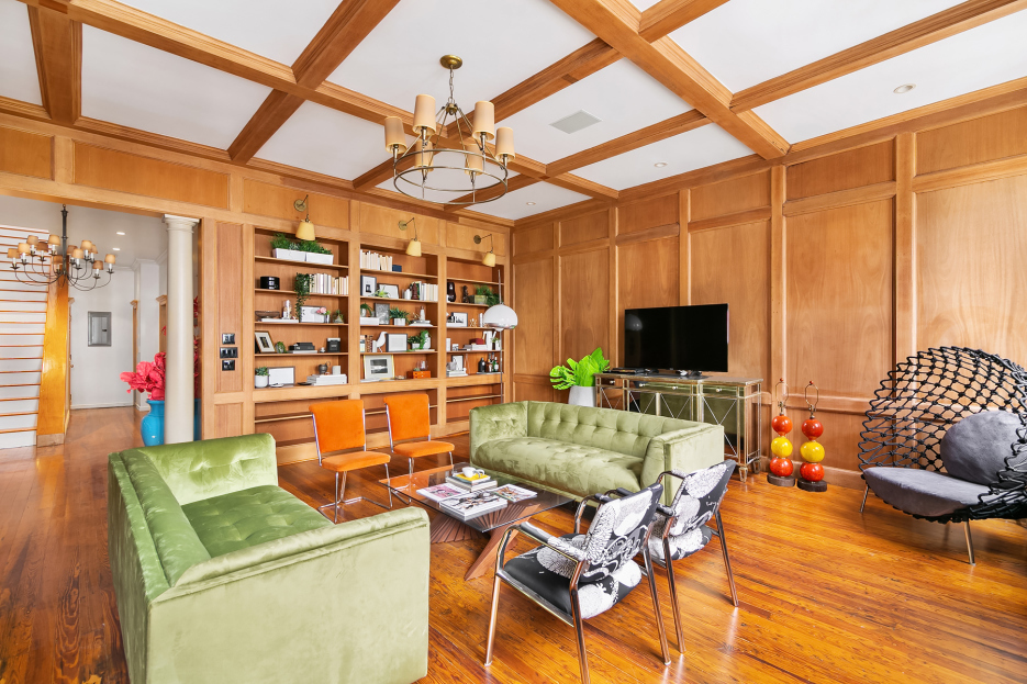 181 Christopher Street, Unit PH Manhattan, NY 10014 - Photo 1 of 17