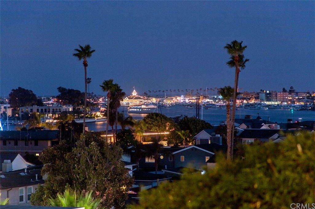 311 Kings Road Newport Beach, CA 92663 - Photo 38 of 50