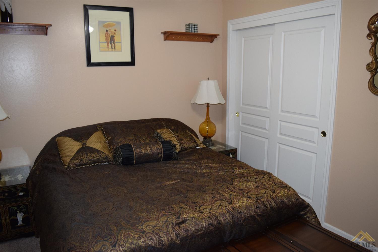 4502 Chinta Drive Bakersfield, CA 93313 - Photo 16 of 29