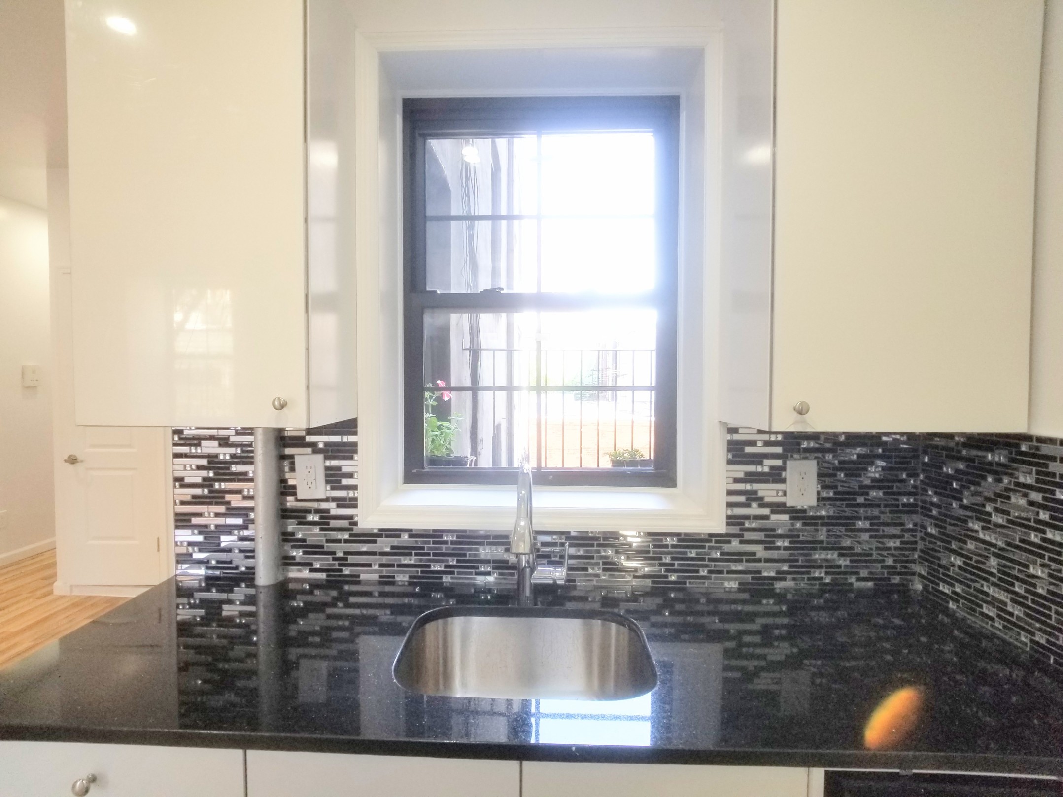 524 Metropolitan Avenue, Unit 5 Brooklyn, NY 11211 - Photo 10 of 14