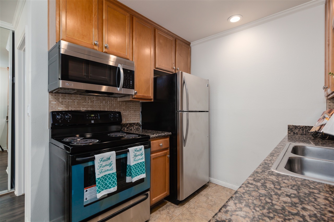 6401 Mt Ada Road, Unit 148 San Diego, CA 92111 - Photo 2 of 22