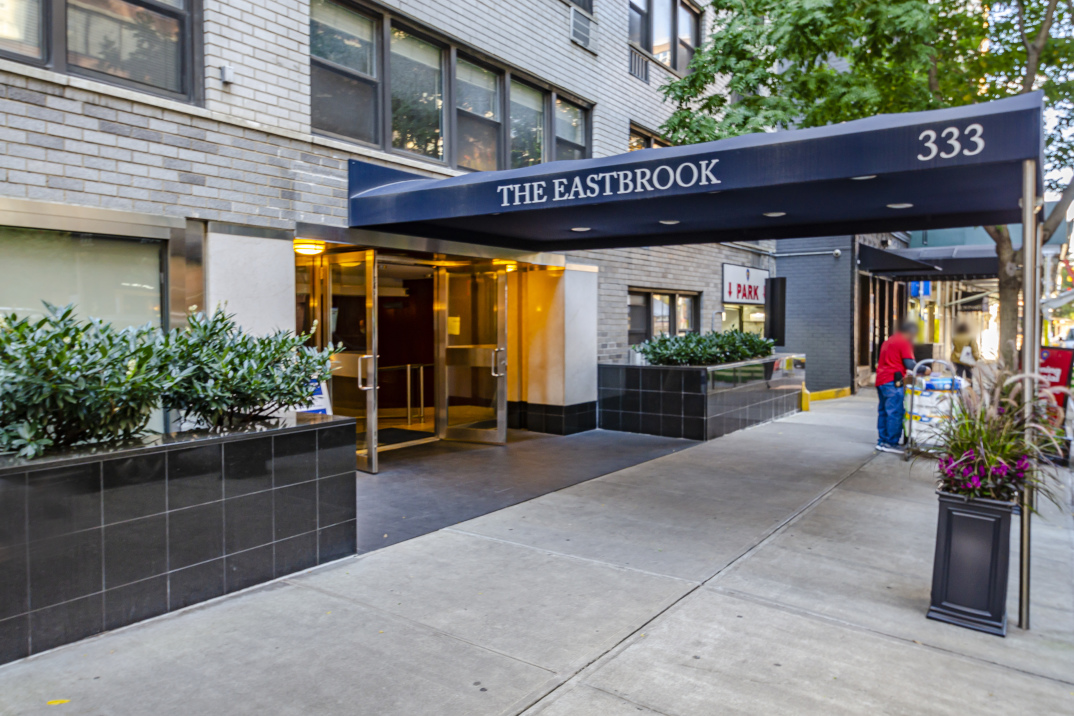 333 E 75th St, Manhattan, NY 10021 - Photo 3 of 4