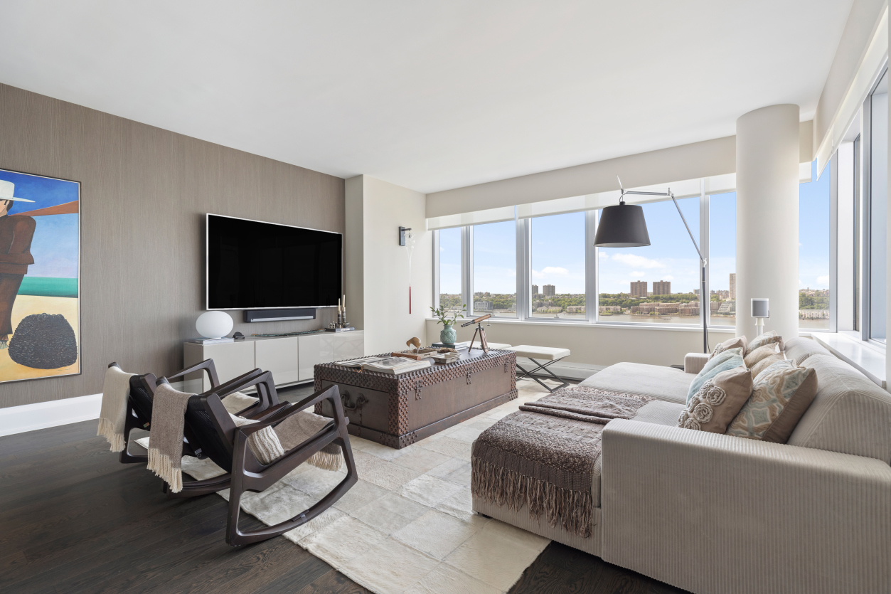 50 Riverside Boulevard, Unit 18B Manhattan, NY 10069 - Photo 2 of 35