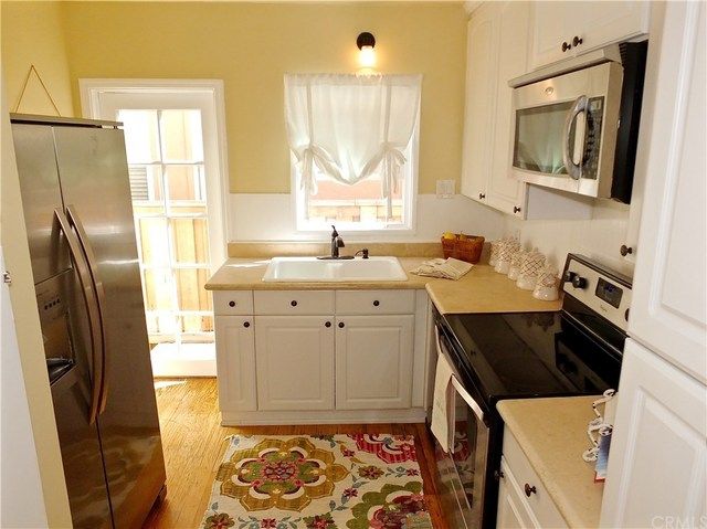 $858,000 | 130 Covina Avenue, Long Beach, CA 90803