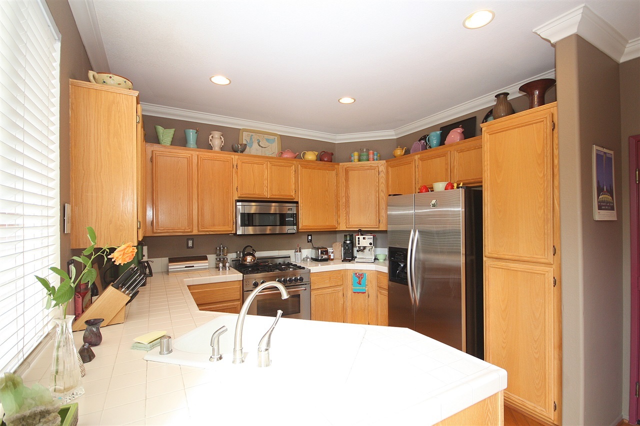 1130 Cambria Way Encinitas, CA 92024 - Photo 8 of 24 Gallery Image 8