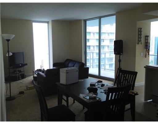 185 Southwest 7th Street, Unit 2412 Miami, FL 33130 - Photo 7 of 18