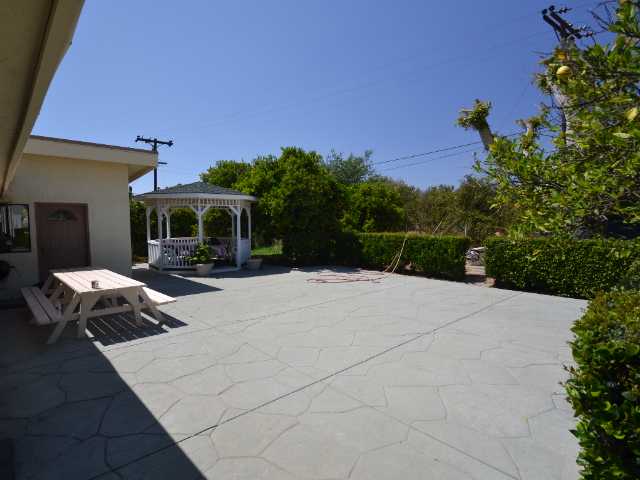 29225 Cole Grade Road Valley Center, CA 92082 - Photo 4 of 25