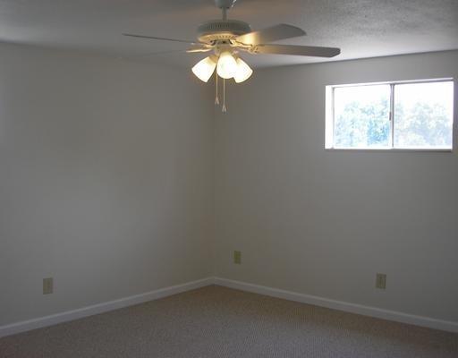 172 William Circle McKees Rocks, PA 15136 - Photo 12 of 17 Gallery Image 12
