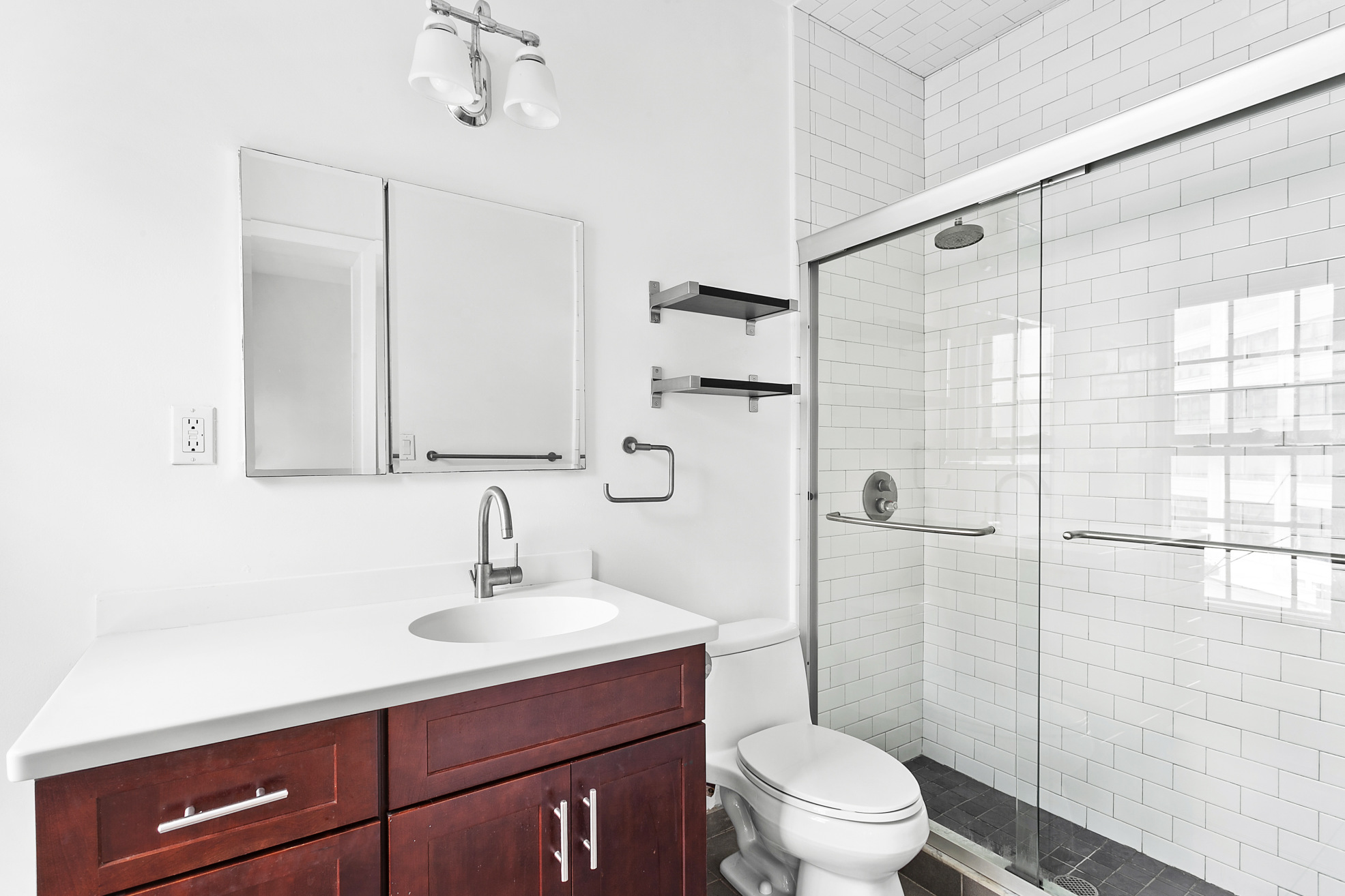 50 8th Avenue, Unit 3 Manhattan, NY 10014 - Photo 4 of 5